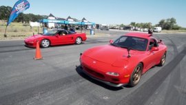 Classic NSX vs Mazda RX-7 FD race will drag you back to the '90s 