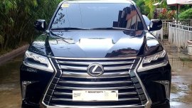 Selling Lexus LX 2017 