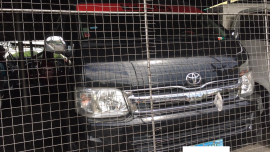 Sell Toyota Hi-Ace Grandia M/T 2015 Diesel