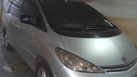 Selling Silver Toyota Previa 2005 in Manila