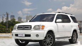 Selling White Toyota Sequoia 2002 in San Mateo