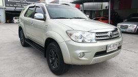 2010 TOYOTA FORTUNER G 4X2