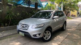 Selling Hyundai Santa Fe 2010 