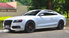 Sell 2011 Audi S5 in Quezon City