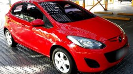 Selling Red Mazda 2 2014 in Makati