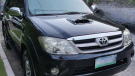 Selling Black Toyota Fortuner 2006 in Pasig
