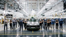A third of Lamborghini Urus units in the world was sold in H1 2021
