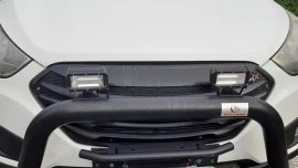 Selling White Hyundai Tucson 2010 in Antipolo