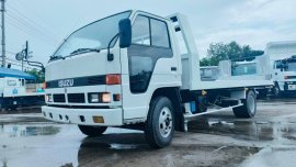 ISUZU SELF LOADER NPR