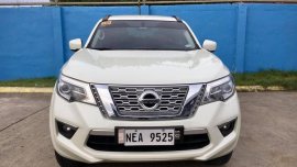 🚩 2019 Lady Driven SUPERKINIS , Rare Aspen PEARL white color - Nissan Terra Diesel A/T Transmision 