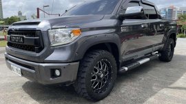 Selling Toyota Tundra 2017 in Pasig