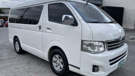 Pearl White Toyota Hiace Super Grandia 2011 for sale in Pasig