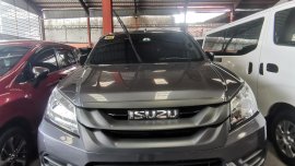 Used 2017 Isuzu mu-X for sale in good condition