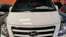 2017 Hyundai Grand Starex A/T