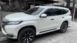 White Mitsubishi Montero Sport 2017 for sale in Cainta