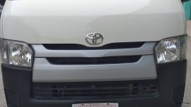 2019 TOYOTA HI-ACE COMMUTER 3.0L M/T DIESEL