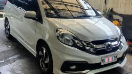 Selling Pearl White Honda Mobilio 2016 in Quezon