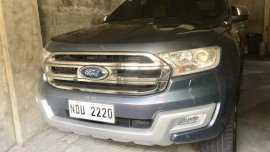 Grey Ford Everest 2016 for sale in Las Piñas