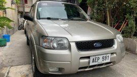 Sell 2005 Ford Escape in Las Piñas