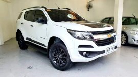 Pearl White Chevrolet Trailblazer 2018 for sale in Quezon