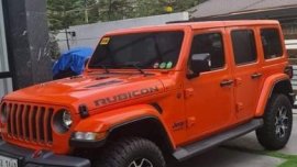 Selling Orange Jeep Wrangler 2020 in Angeles