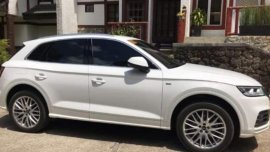 White Audi Q5 2018 for sale in Pateros