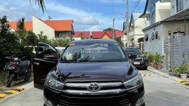 Selling Blackish Red 2018 Toyota Innova G SUV Second Hand