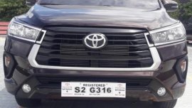 Selling Brown Toyota Innova 2021 in Pasay