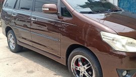 Brown Toyota Innova 2013 for sale in Quezon City