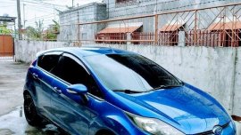 Selling Blue Ford Fiesta 2013 in Paete