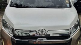 Pearl White Toyota Grandia 2020 for sale in Pasay