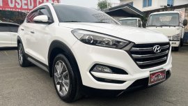 Selling White Hyundai Tucson 2018 in Cainta