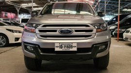 Selling Silver Ford Everest 2016 in Pateros