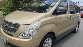 Beige Hyundai Starex 2009 for sale in Automatic