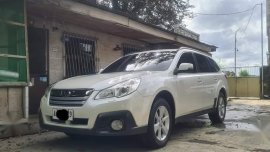 Sell Pearl White 2014 Subaru Outback in Rizal