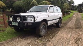 White Toyota Land Cruiser 1995 for sale in Automatic