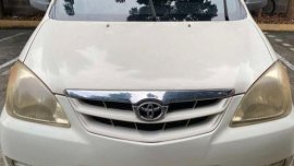  White Toyota Avanza 2011 for sale in Manual