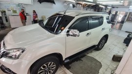 2017 Isuzu mu-X Rush negotiable
