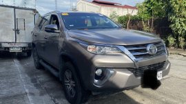 Selling Silver Toyota Fortuner 2016 in Las Piñas