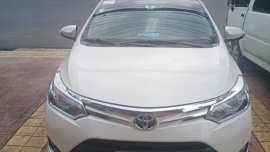 Pearl White Toyota Vios 2017 for sale in Caloocan