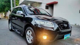 Black Hyundai Santa Fe 2010 for sale in Las Piñas