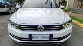 2017s Volkswagen Passat 2.0 TSi Highline 