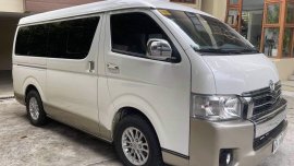 Selling White Toyota Hiace Super Grandia 2016 in Pateros