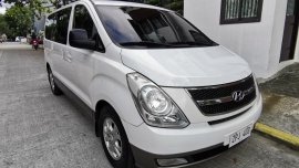 White Hyundai Starex 2008 for sale in Automatic