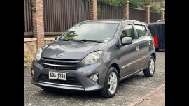 Selling Grey Toyota Wigo 2015 Hatchback 