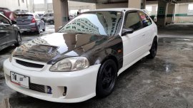 Selling White Honda Civic 1999 in Manila
