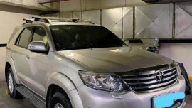 Selling Silver Toyota Fortuner 2013 in Taguig