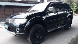 Black Mitsubishi Montero 2010 for sale in Quezon City