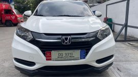 Selling Pearl White Honda Hr-V 2015 in Makati