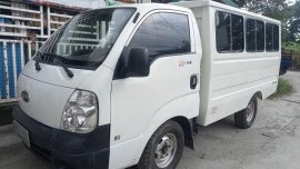 Selling White Kia K2700 2010 in Las Piñas